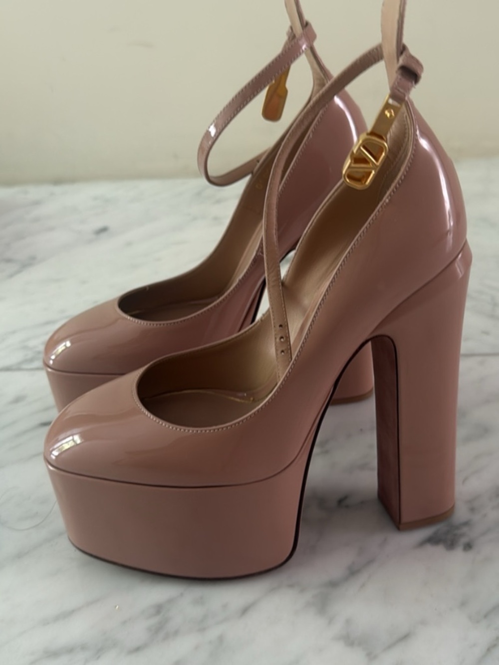 Valentino Garavani Tan Go Platform Pumps